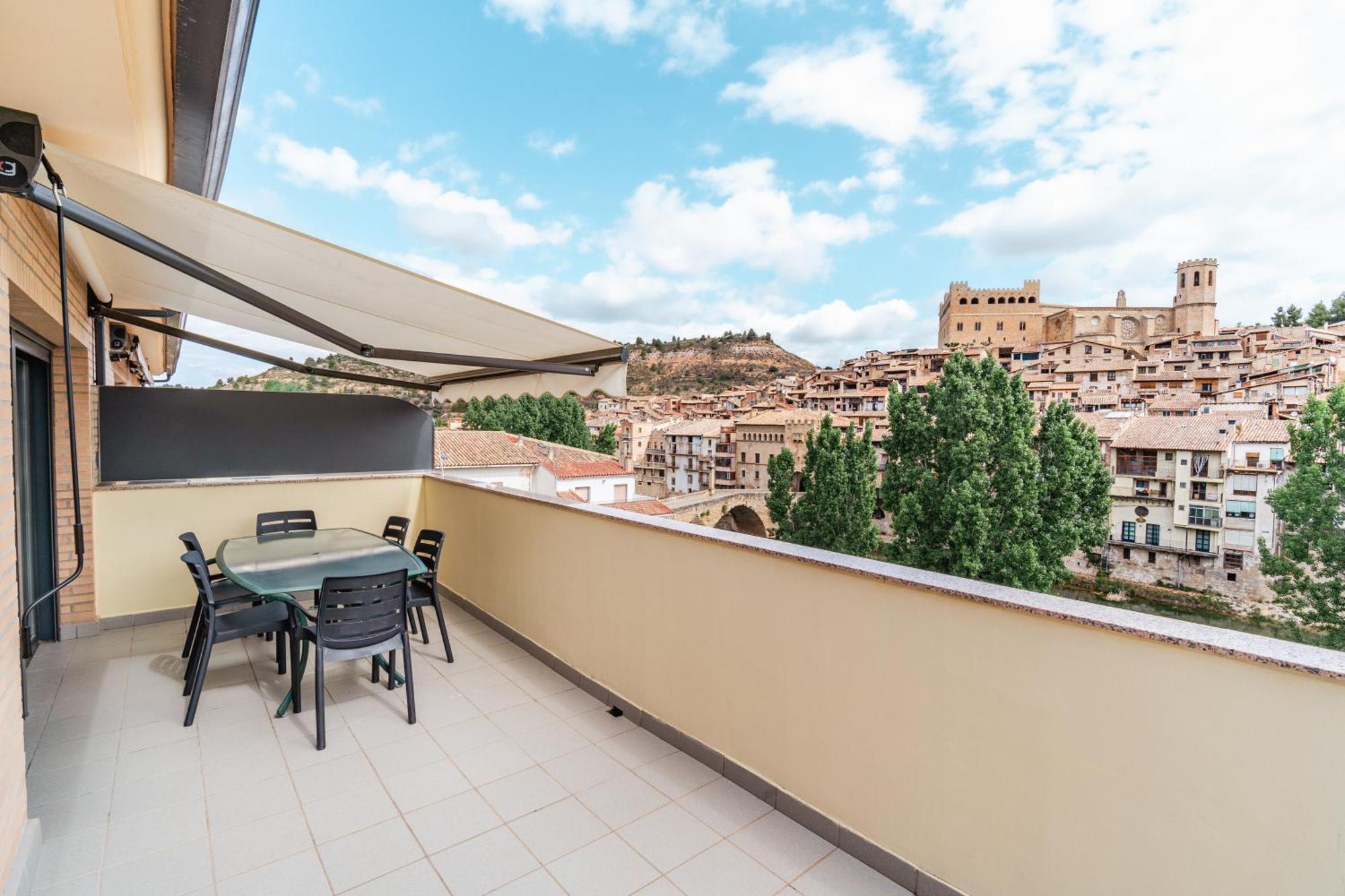 Appartamento Casa Tio Pepe Valderrobres Esterno foto